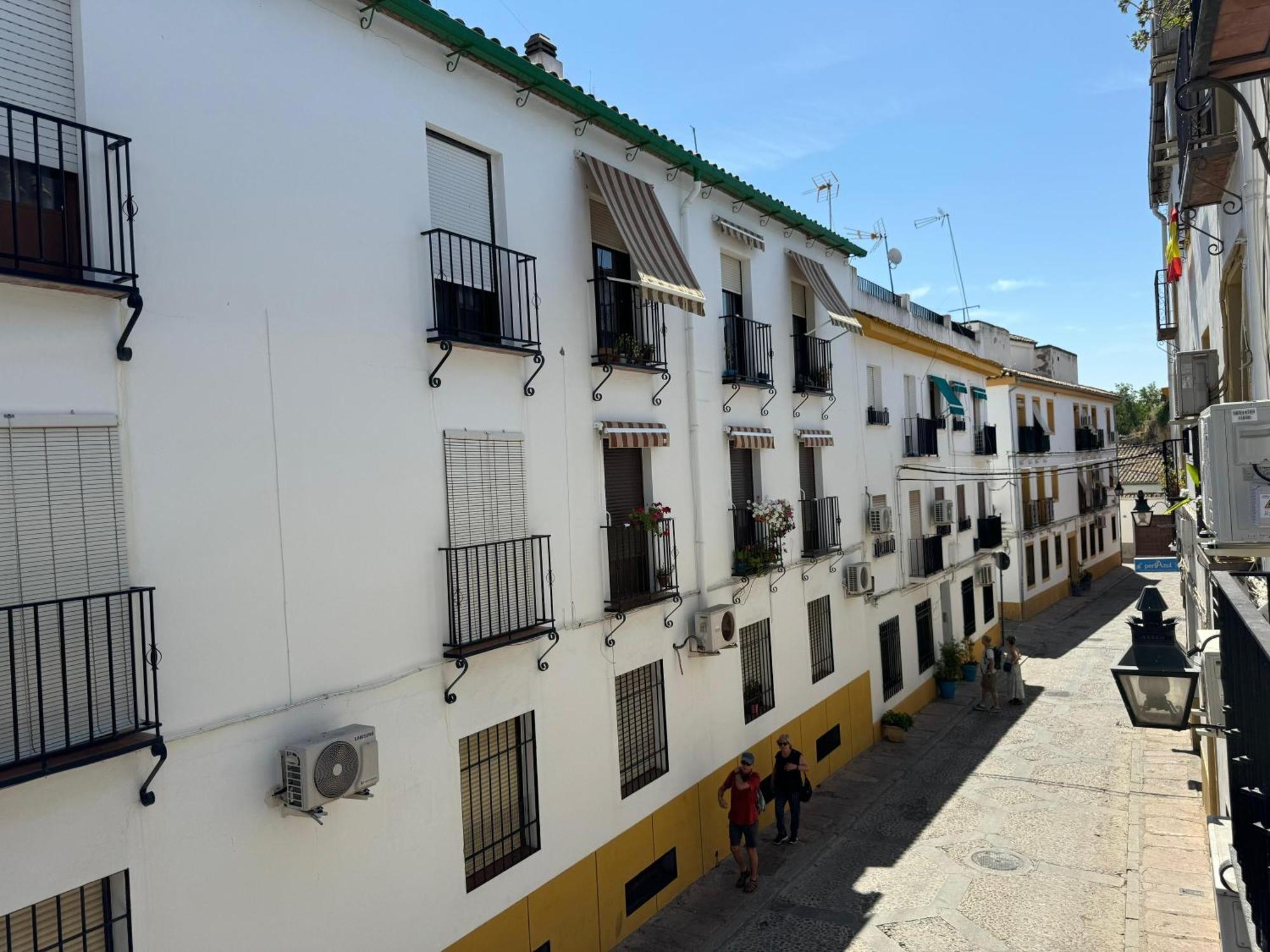 Balcon De Los Patios Con Parking Córdoba Kültér fotó